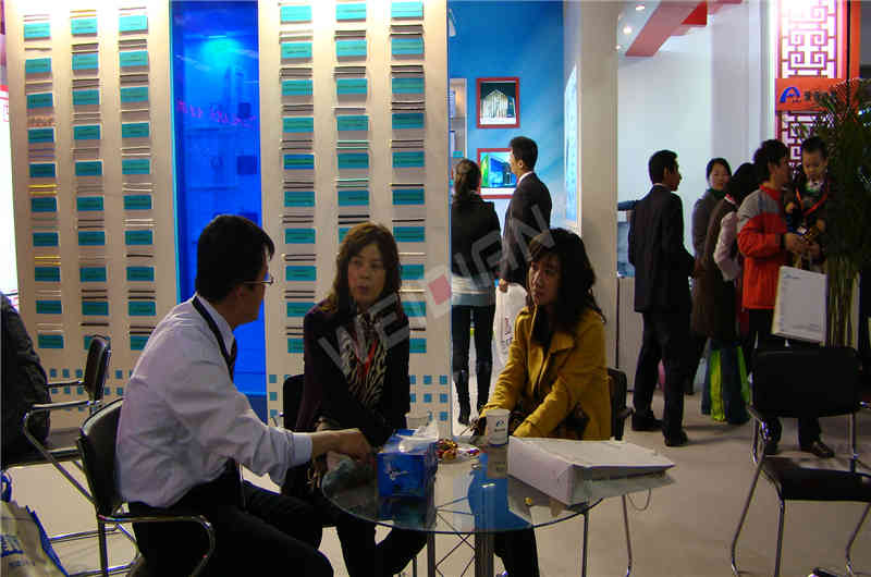 廣州展覽設(shè)計(jì)愛譜華頓廣州展會(huì)設(shè)計(jì)搭建方案